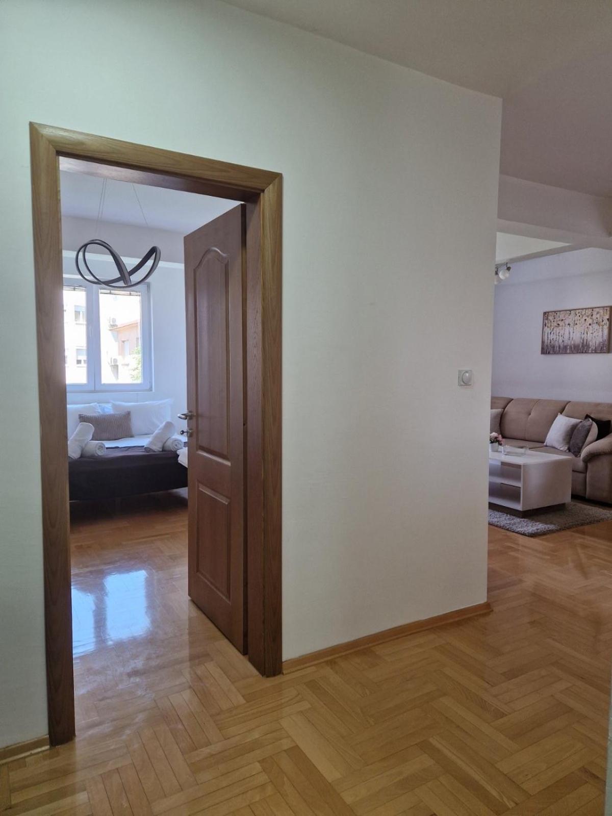 Kamche Lux Apartment Скопие Екстериор снимка