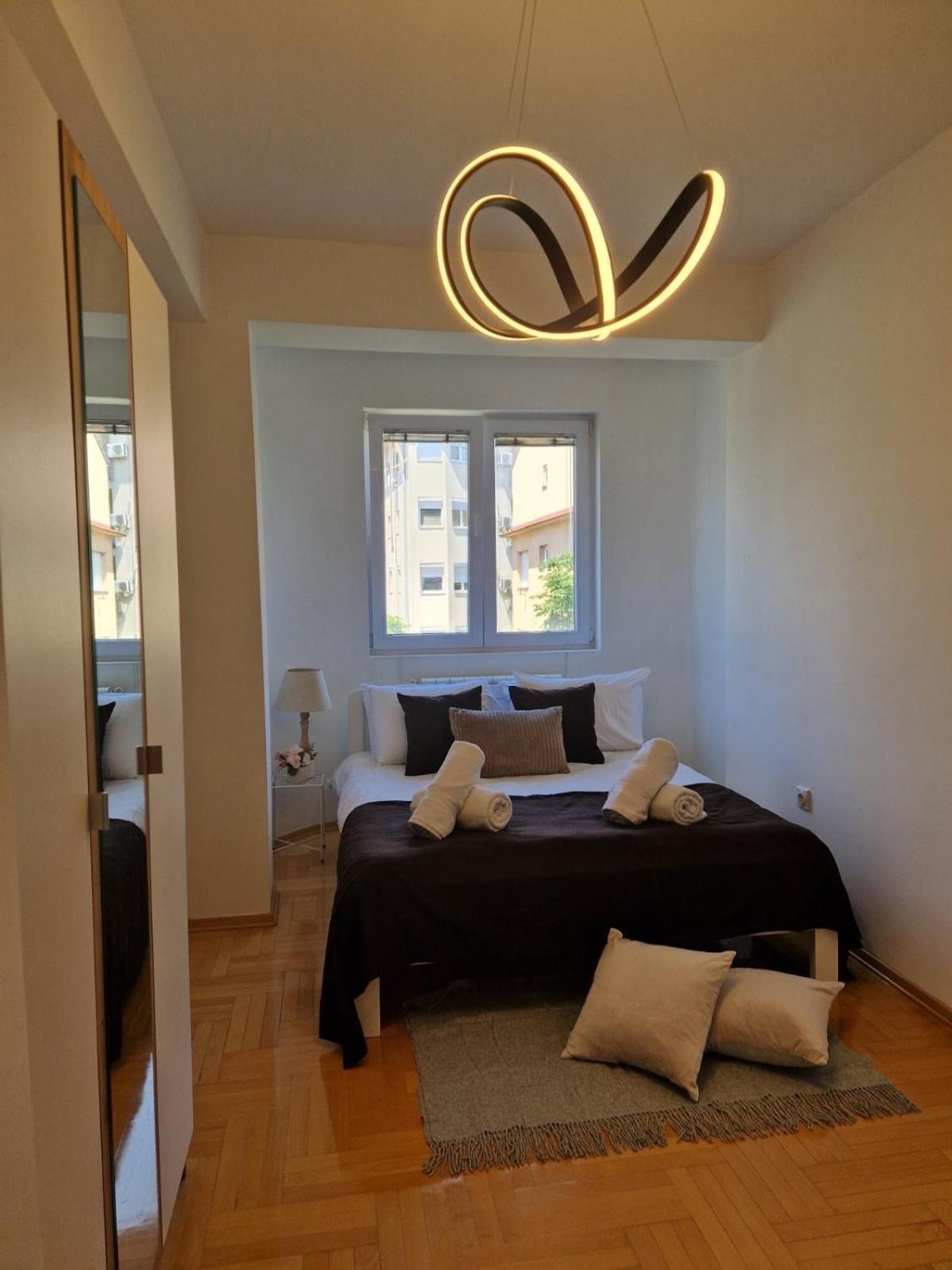 Kamche Lux Apartment Скопие Екстериор снимка